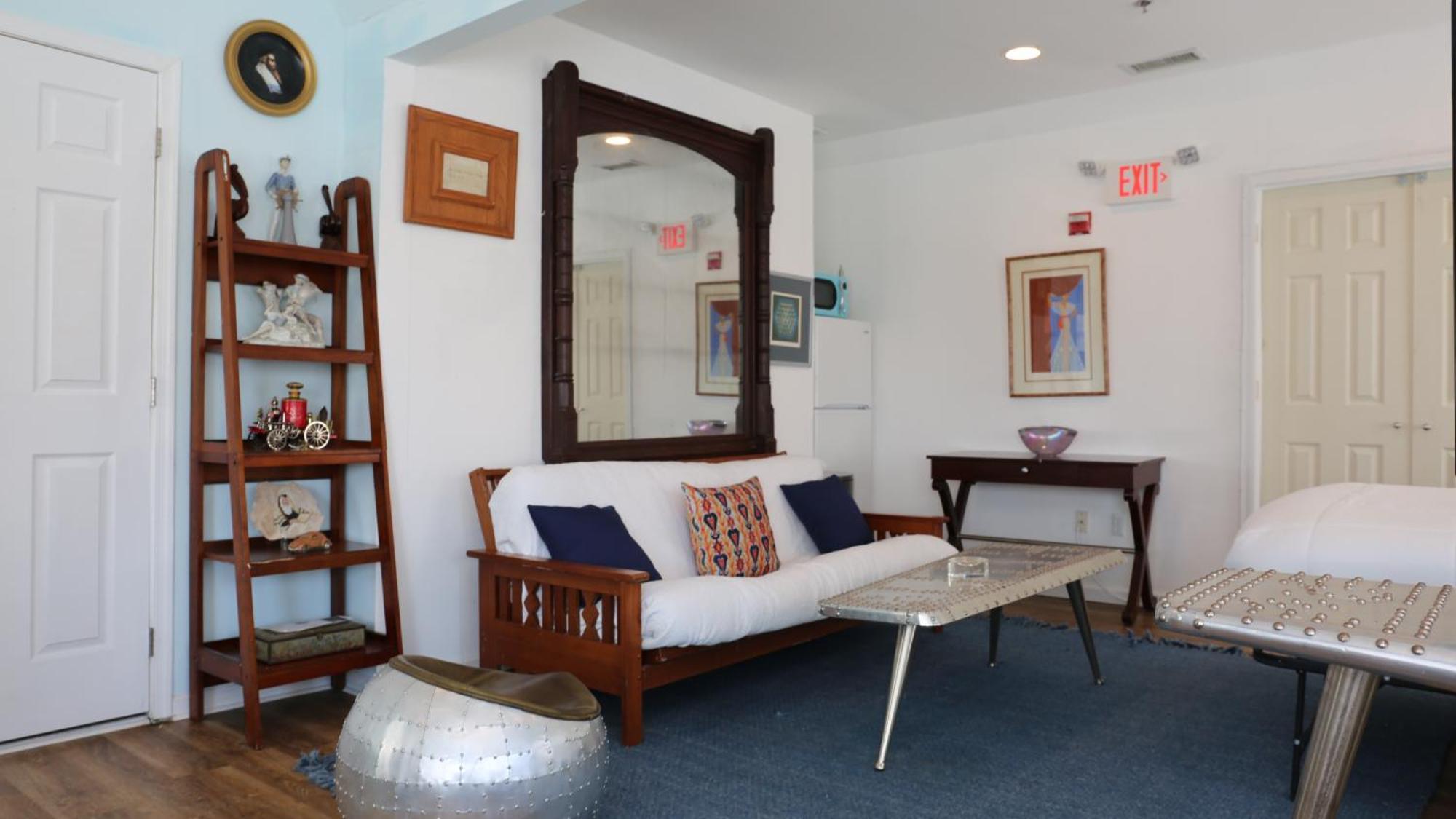 Tavern On The Bay Hotel - Frank Sinatra Suite Somers Point Extérieur photo