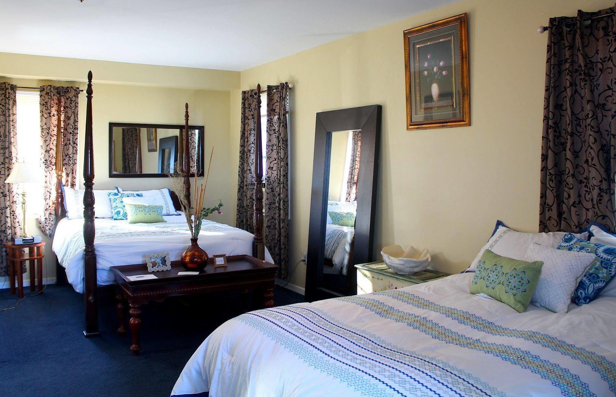 Tavern On The Bay Hotel - Frank Sinatra Suite Somers Point Extérieur photo